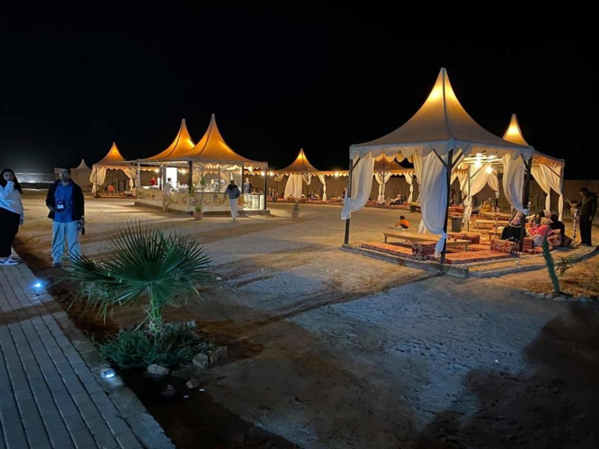 Al Sultana Luxury Camp Vila Wadi Rum Exterior foto