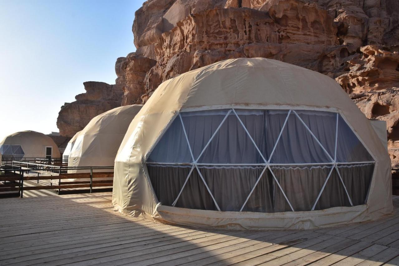 Al Sultana Luxury Camp Vila Wadi Rum Exterior foto